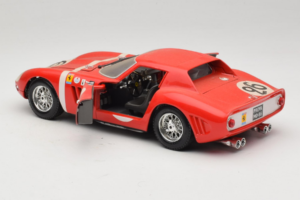 Ferrari 250 GTO #26 レッド Guiloy 1:18 67526 メタル - 画像 5/8