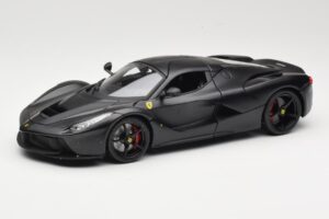 Ferrari LaFerrari F150 Matte Black Bburago 1:18 18-16901BK メタル