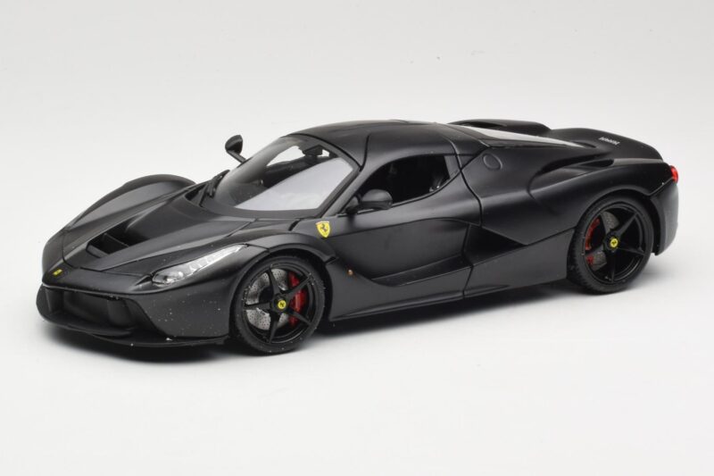 Ferrari LaFerrari F150 Matte Black Bburago 1:18 18-16901BK メタル