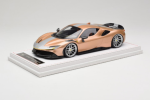 Ferrari SF90 Novitec ゴールド シルバー ストライプ IVY 1:18 REMC028 レジン - 画像 2/7