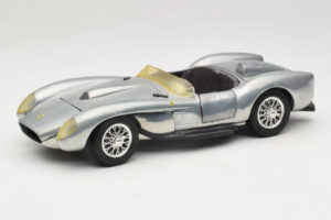 Ferrari Testa Rossa Chrome Silver Hot Wheels 1:18 25737 メタル