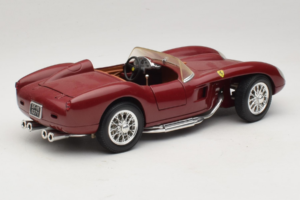 Ferrari Testa Rossa ダークレッド Shell Shell 1:18 40026 メタル - 画像 3/8