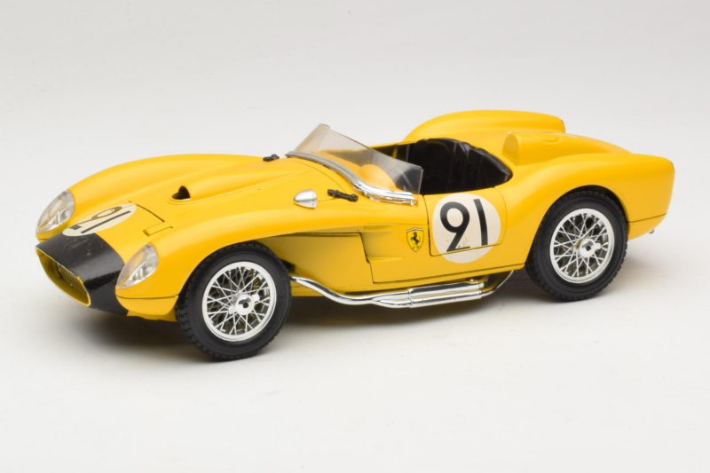 Ferrari 250 Testa Rossa #91 イエロー リミテッドエディション Bburago 1:18 3007-Y1 メタル