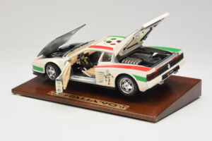 Ferrari Testarossa Italia 90 ホワイト Bburago 1:18 3059-W1 メタル - 画像 5/8