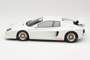 Ferrari Testarossa Koenig Specials Bi-Turbo ホワイト GT Spirit 1:18 KJ012 レジン - 画像 3/6
