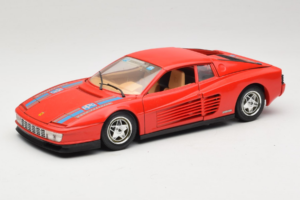 Ferrari Testarossa PPG Auto Refinish レッド Bburago 1:18 3039-P3 メタル