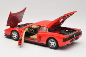 Ferrari Testarossa PPG Auto Refinish レッド Bburago 1:18 3039-P3 メタル - 画像 5/8