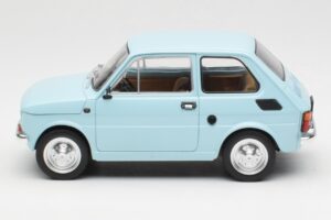 Fiat 126 ライトブルー MCG 1:18 MCG18415 メタル - 画像 3/6