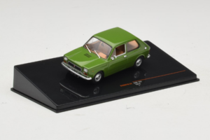 Fiat 127 グリーン IXO 1:43 CLC607N メタル - 画像 2/4