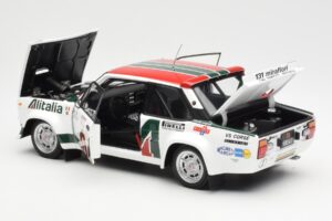 Fiat 131 Abarth #3 M. Alen / I. Kivimaki Winner Rally 1000 Lakes 1980 Kyosho 1:18 08376H メタル - 画像 5/8