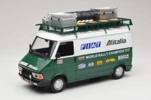 Fiat 242 Alitalia Rally Team Assistance With Trailer 1978 IXO 1:18 18CMC027WX メタル - 画像 2/7