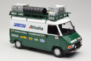 Fiat 242 Alitalia Rally Team Assistance With Trailer 1978 IXO 1:18 18CMC027WX メタル - 画像 5/7
