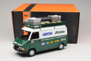 Fiat 242 Alitalia Rally Team Assistance With Trailer 1978 IXO 1:18 18CMC027WX メタル - 画像 7/7