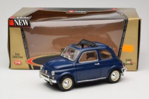 Fiat 500 L ブルー Bburago 1:18 3327 メタル - 画像 8/8
