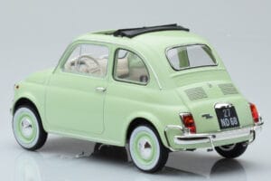 Fiat 500 L ライトグリーン Norev 1:18 187773 メタル - 画像 5/6