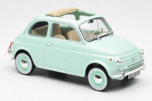 Fiat 500L パステルブルー Norev 1:18 187777 メタル - 画像 4/6