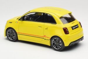 Abarth 500e イエロー IXO 1:18 MCG18498 メタル - 画像 5/6