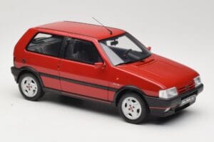 Fiat Uno Turbo IE Rosso Racing Otto 1:18 OT487 レジン - 画像 4/6