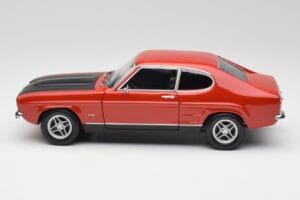 Ford Capri Mk1 RS 2600 レッド & ブラック Minichamps 1:18 150089076 メタル - 画像 4/8