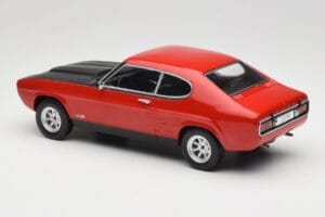 Ford Capri Mk1 RS 2600 レッド ブラックフード MCG 1:18 MCG18538 メタル - 画像 5/6