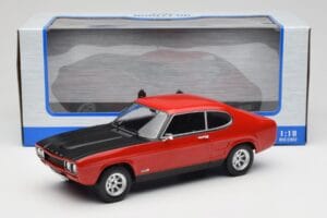 Ford Capri Mk1 RS 2600 レッド ブラックフード MCG 1:18 MCG18538 メタル - 画像 6/6