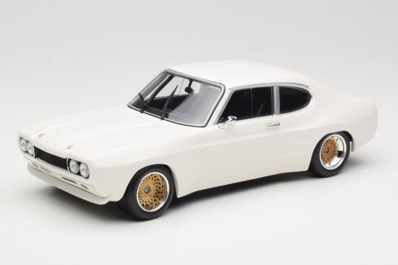 Ford Capri Mk1 RS 2600 ホワイト Minichamps 1:18 155708500 メタル