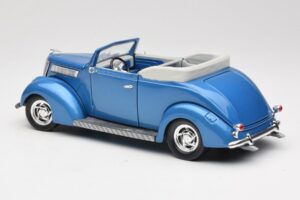 Ford カブリオレ ブルー Road Signature 1:18 92238 メタル - 画像 7/8