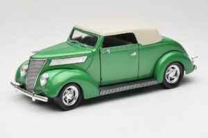 Ford カブリオレ グリーン Road Signature 1:18 92239 メタル