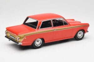 Ford Cortina Lotus Red & Gold Stripe MCG 1:18 MCG18532 メタル - 画像 2/6