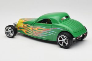 Ford Coupe グリーン・ウィズ・ファイア Road Signature 1:18 30109 メタル - 画像 7/8