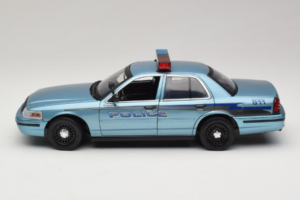 Ford Crown Victoria Police Cruiser Twilight Blue Greenlight 1:18 1643 メタル - 画像 4/8