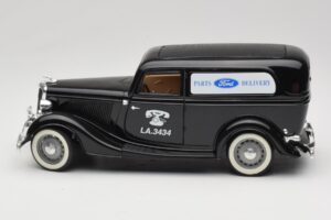 Ford Delivery Truck Ford Parts ブラック Solido 1:18 8417 メタル - 画像 4/8