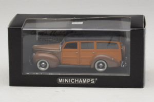 Ford DeLuxe Woody ステーションワゴン ブラウン Minichamps 1:43 400082111 メタル - 画像 4/4