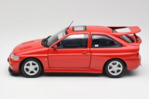 Ford Escort RS Cosworth ラジアント レッド Minichamps 1:18 150089021 メタル - 画像 4/8