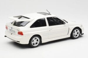 Ford Escort RS Cosworth ホワイト Norev 1:18 182776 メタル - 画像 2/6