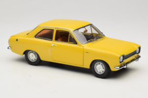 Ford Escort Mk1 イエロー Minichamps 1:18 180081000 メタル - 画像 6/8