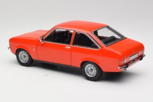 Ford Escort Mk2 Signal Orange Minichamps 1:18 150084100 メタル - 画像 7/8