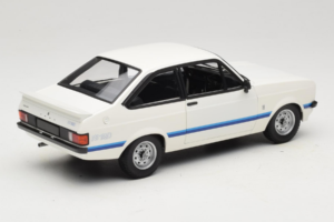 Ford Escort Mk2 RS 1800 ホワイト Minichamps 1:18 150084470 メタル - 画像 3/8