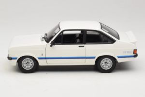 Ford Escort Mk2 RS 1800 ホワイト Minichamps 1:18 150084470 メタル - 画像 4/8