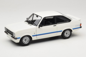 Ford Escort Mk2 RS 1800 ホワイト Minichamps 1:18 150084470 メタル