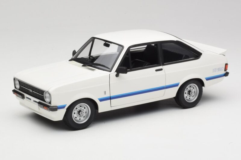 Ford Escort Mk2 RS 1800 ホワイト Minichamps 1:18 150094470 メタル