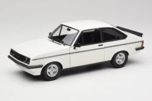 Ford Escort Mk2 RS 2000 LHD ホワイト Minichamps 1:18 150084300 メタル