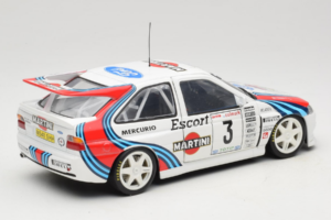 Ford Escort RS Cosworth Martini #3 1000 Miglia 1995 UT Models 1:18 39550 メタル - 画像 3/8
