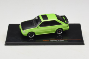 Ford Escort Mk4 XR3i グリーン IXO 1:43 CLC584N メタル