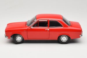 Ford Escort Mk1 Street レッド Minichamps 1:18 100081001 メタル - 画像 4/8