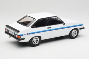 Ford Escort Mk2 RS 2000 ホワイト MCG 1:18 MCG18439 メタル - 画像 2/6