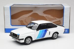 Ford Escort Mk2 RS 2000 X-Pack Diamond ホワイト & ブルー Decor MCG 1:18 MCG18351 メタル - 画像 6/6