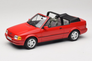 Ford Escort Mk4 XR3i カブリオレ Flamenco Red Otto 1:18 OT1254 レジン