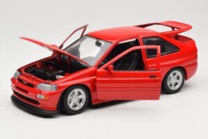 Ford Escort Mk5 RS Cosworth レッド UT Models 1:18 180082102 メタル - 画像 2/8