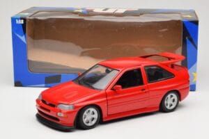 Ford Escort Mk5 RS Cosworth レッド UT Models 1:18 180082102 メタル - 画像 8/8